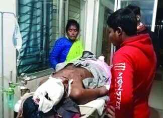 BNP and Awami League Workers Clash in Jhenaidah, 5 Injured – Latest News bnp-and-awami-league-workers-clash-in-jhenaidah-5-njured-latest-news