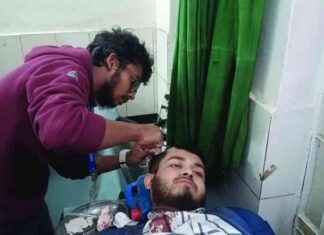 Conflict between student union and entrants in Tongi, 5 injured conflict-between-student-union-and-entrants-in-tongi-5-injured