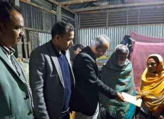 Remembering Tarek Rahman: Standing by the Family of Martyr Mahbub Alom in the July Uprising remembering-tarek-rahman-standing-by-the-family-of-martyr-mahbub-alom-in-the-july-uprising