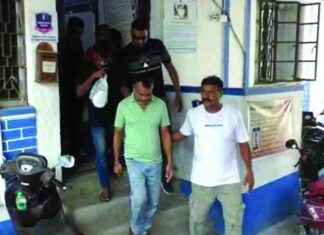 Arrest of Three Awami League Workers in West Bengal arrest-of-three-awami-league-workers-in-west-bengal